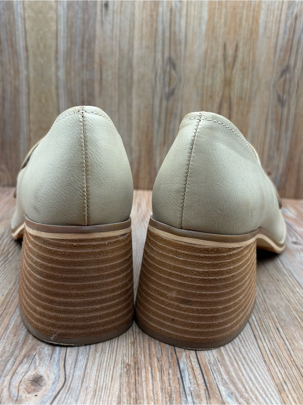 Korks Ease Womens Cream Chunky Heel Loafers Size 9 - Picture 4 of 9